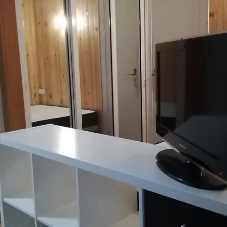 Mini Apartament Pere Anton Apartman *